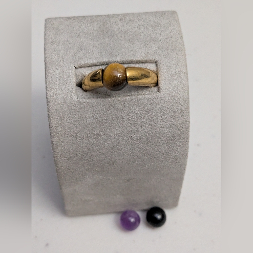 Avon Interchangable Ring